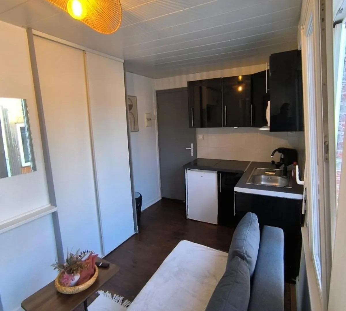 Lerelaisdodile - Suite Studios Confort - Ideal Pro & Couple - Lille Vauban 0*,