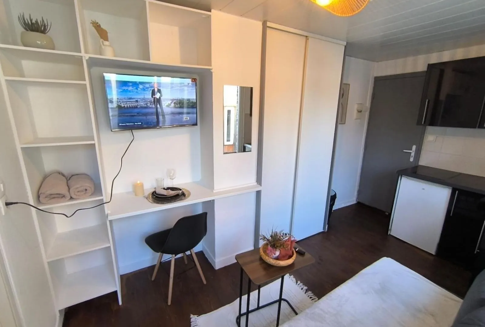 Lerelaisdodile - Suite Studios Confort - Ideal Pro & Couple - Lille Vauban 0*,